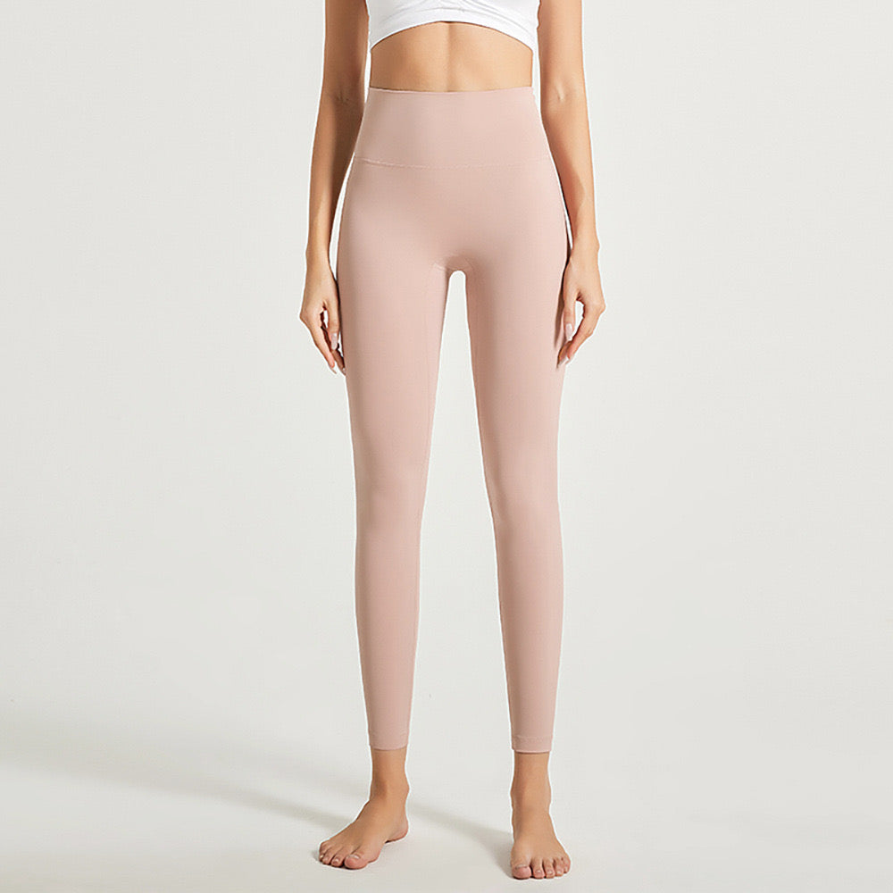 Essentials Leggings