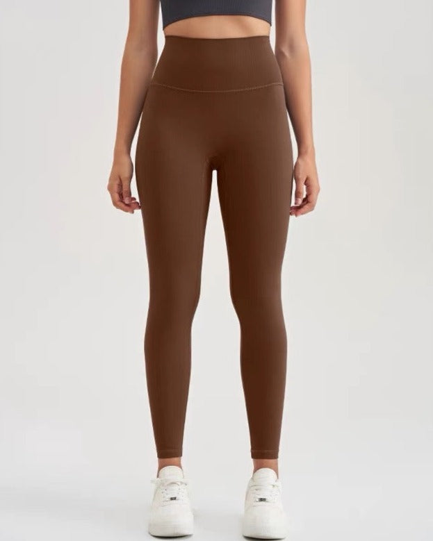Essentials Leggings